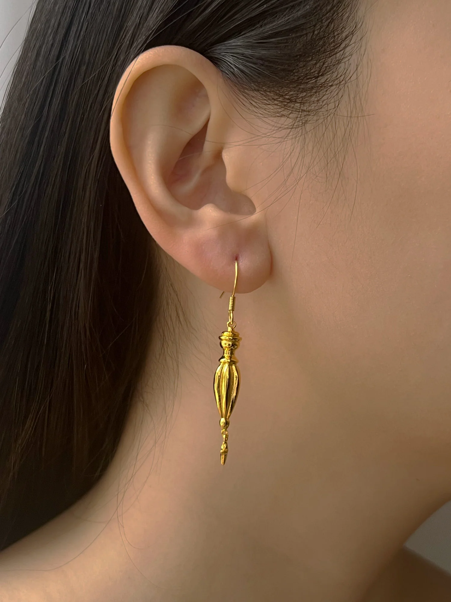 Antique Vase Dangling Earrings - Image 2