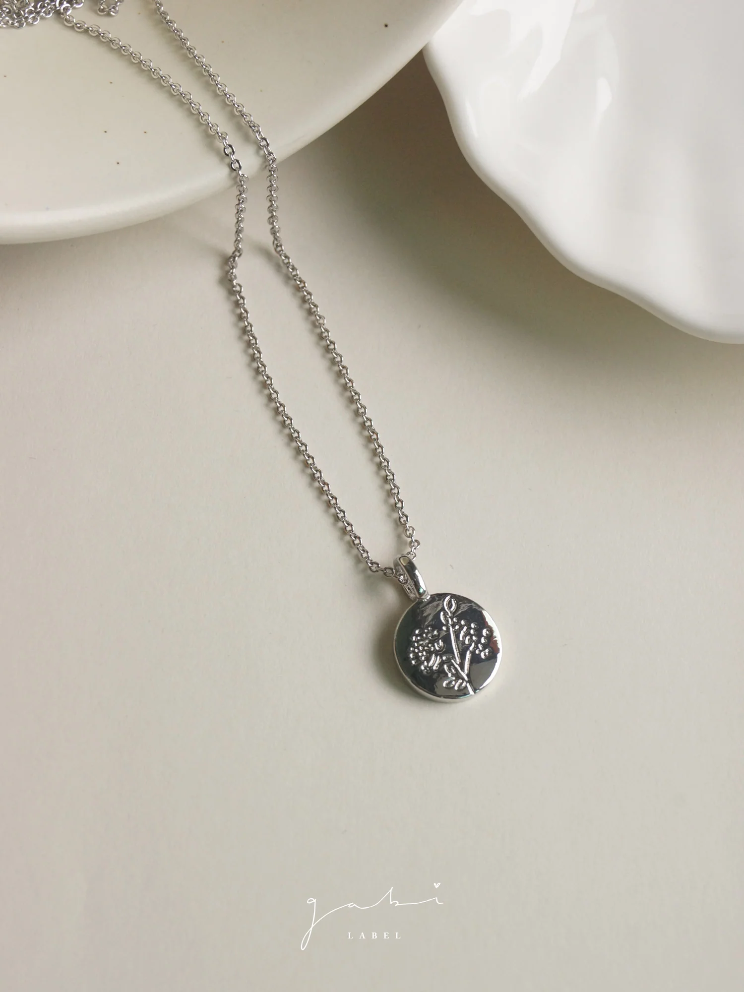 Baby's Breath Pendant Necklace - Silver - Image 3