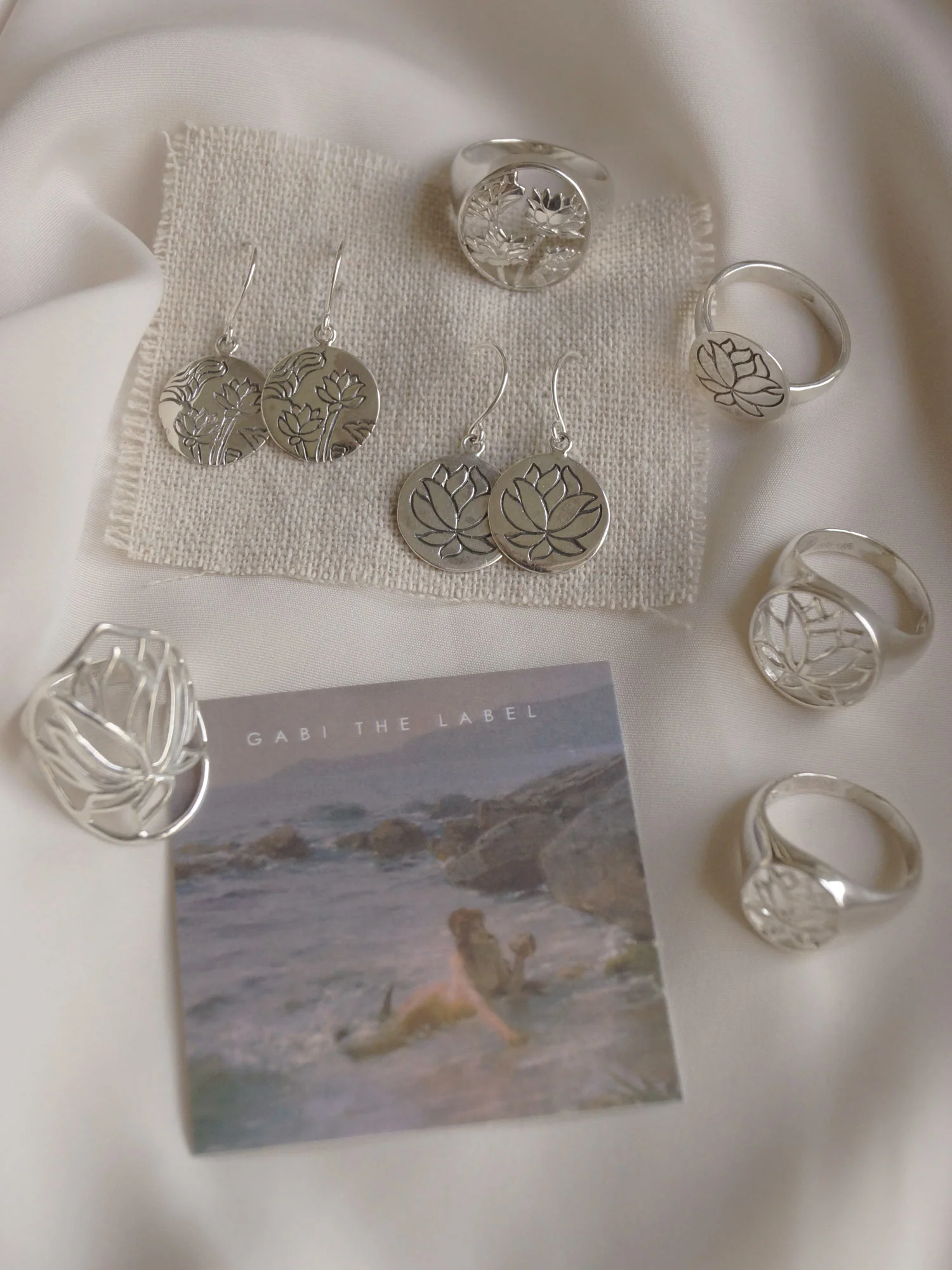 BULAN (Lotus) Ring // GABI EXCLUSIVE - Image 4