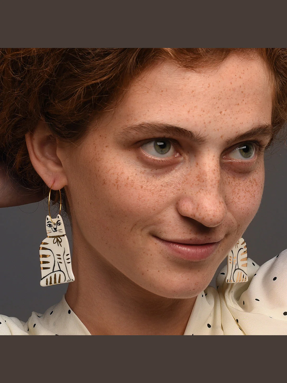 Ceramic Handpainted Cat Hoops with Stripes - Gold - Image 3