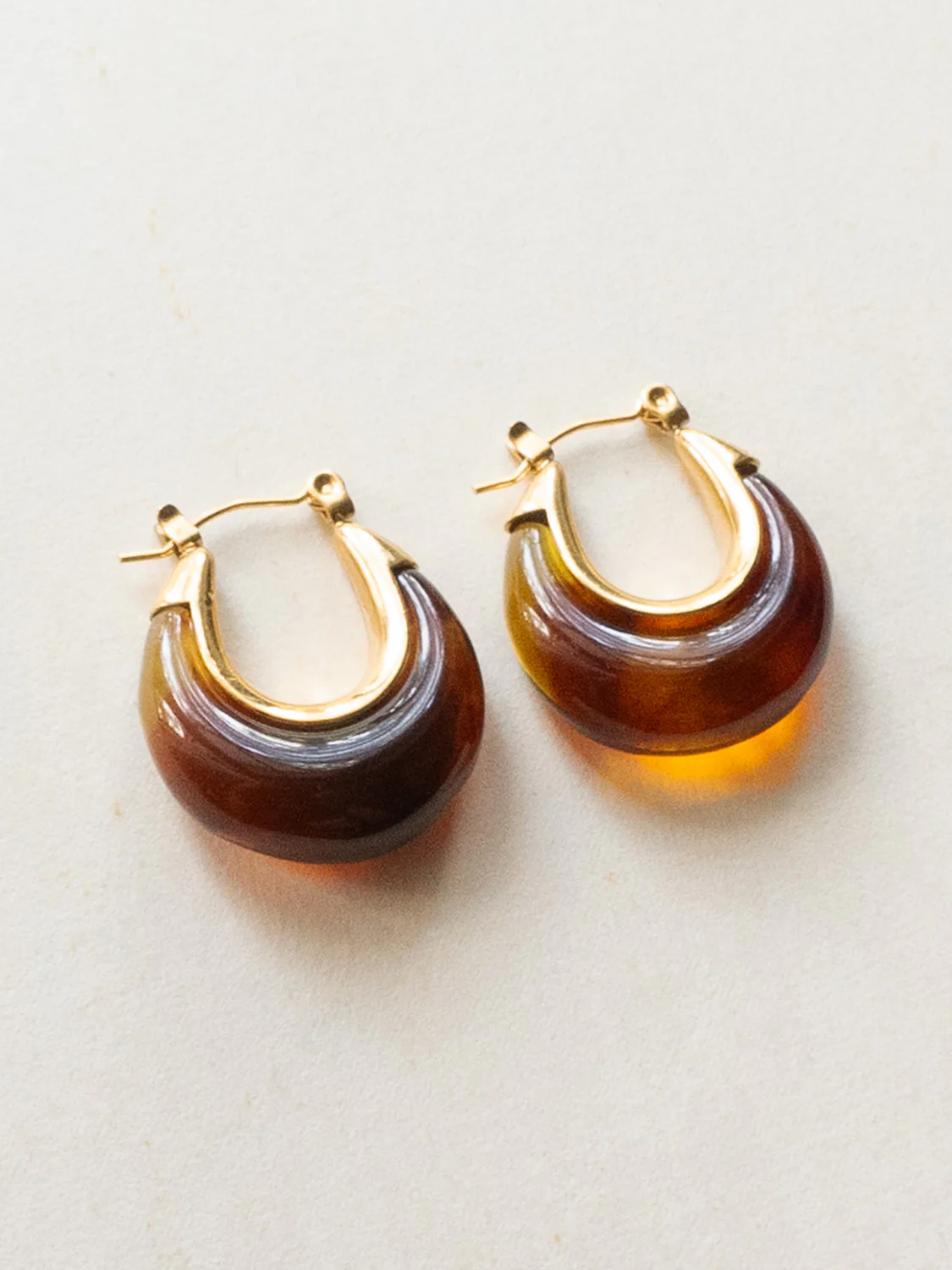 Chic Resin Hoops - Reddish-brown - Image 2