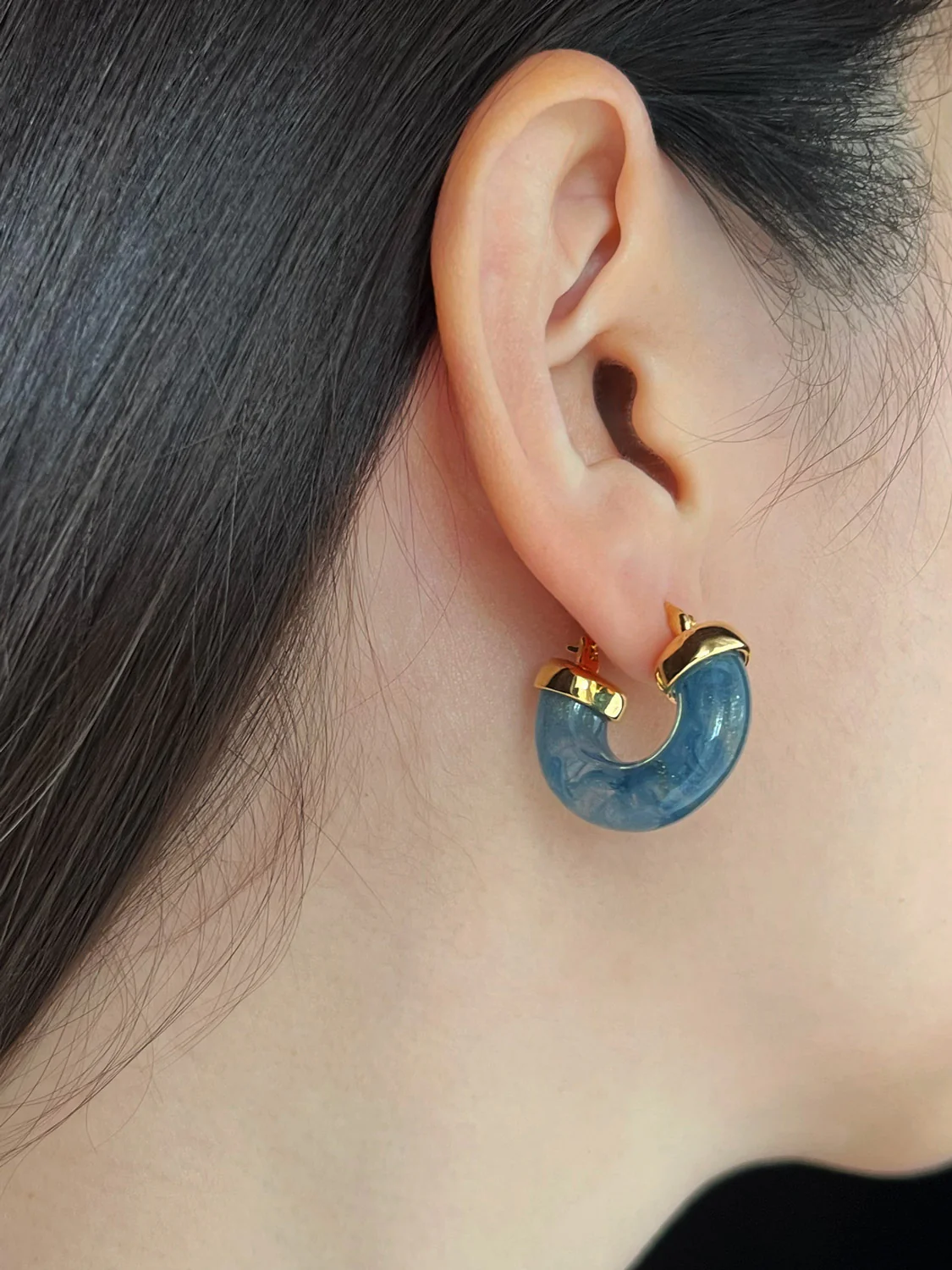 Chic Round Resin Hoops - Blue - Image 2