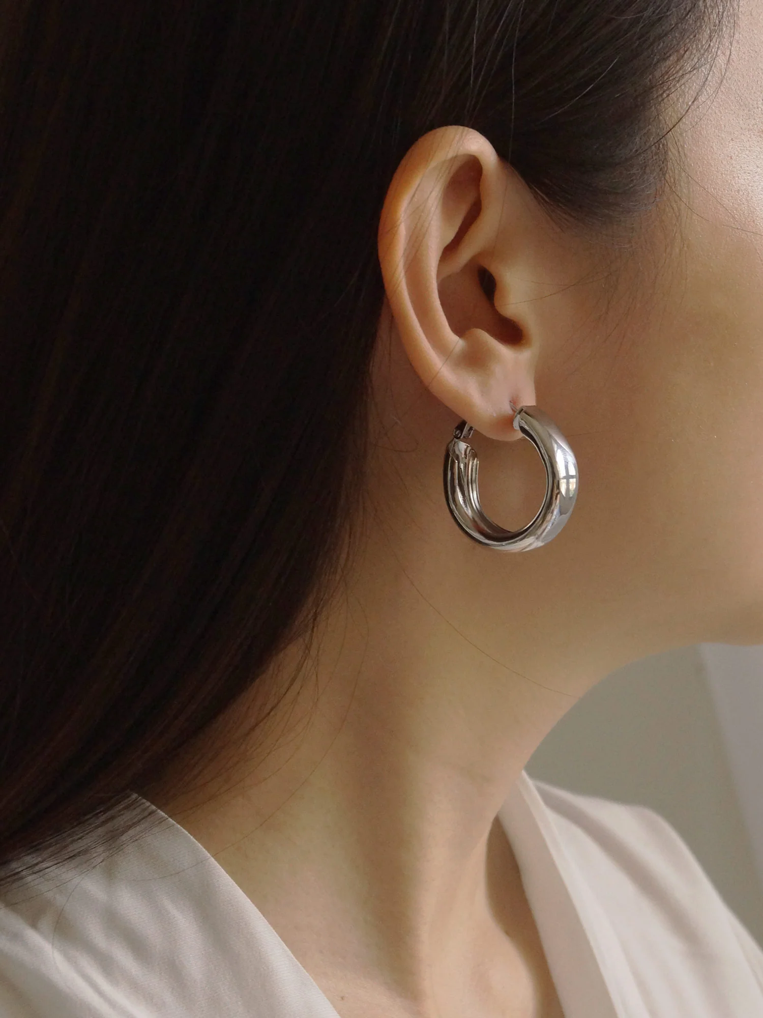 Chunky Essential Hoops - Gold - Image 4