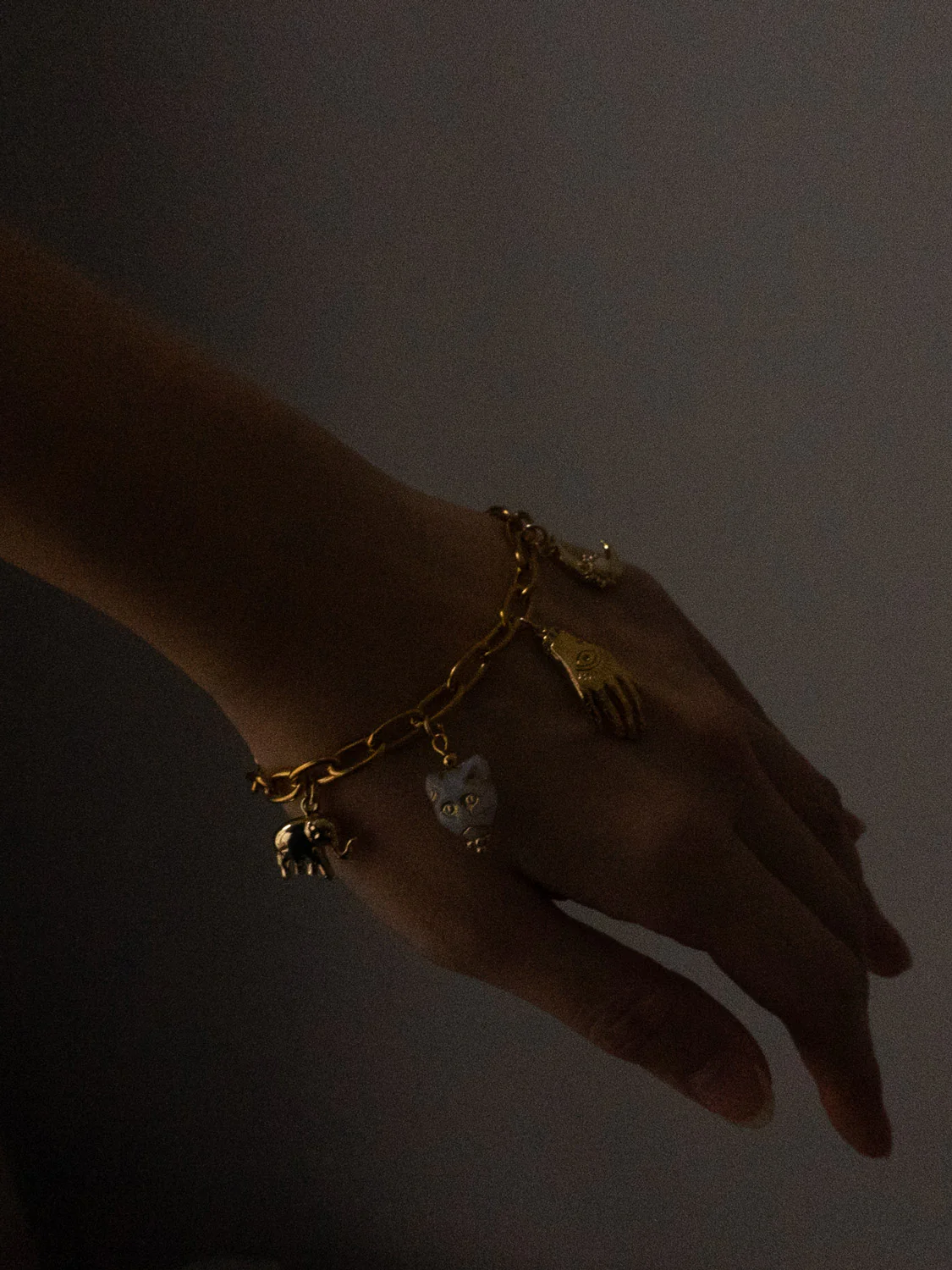 Chunky Gold Talisman Bracelet - Evil Eye Hand Charm - Image 5