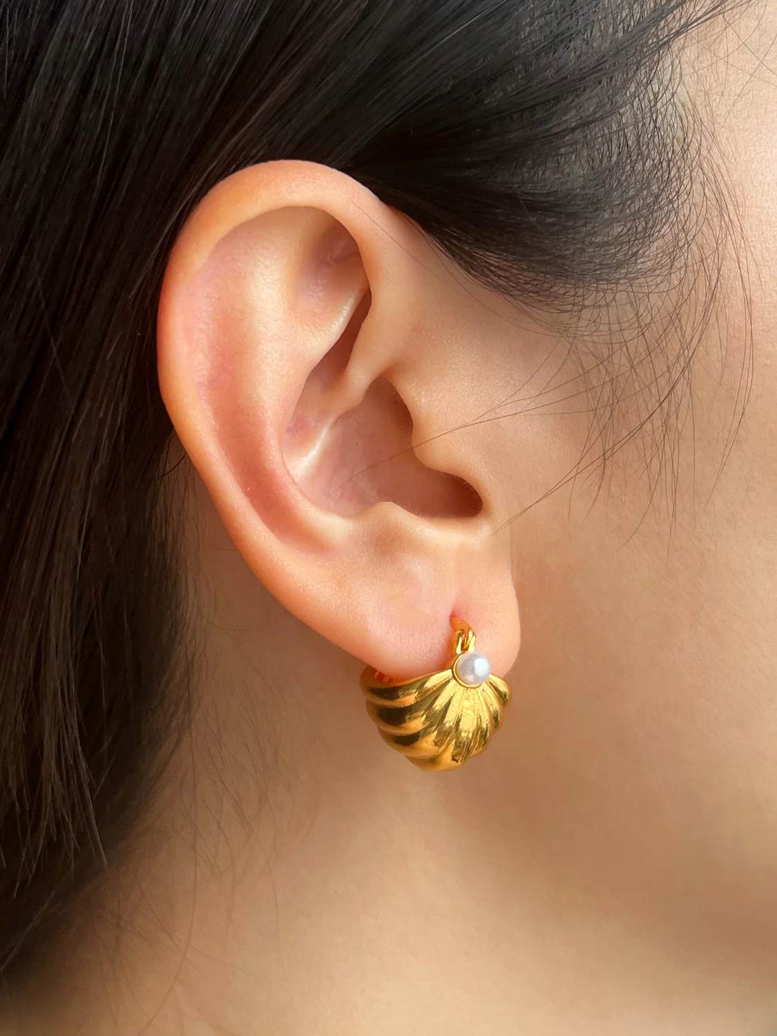Chunky Vintage Shell Hoops, Stainless Steel - Image 2