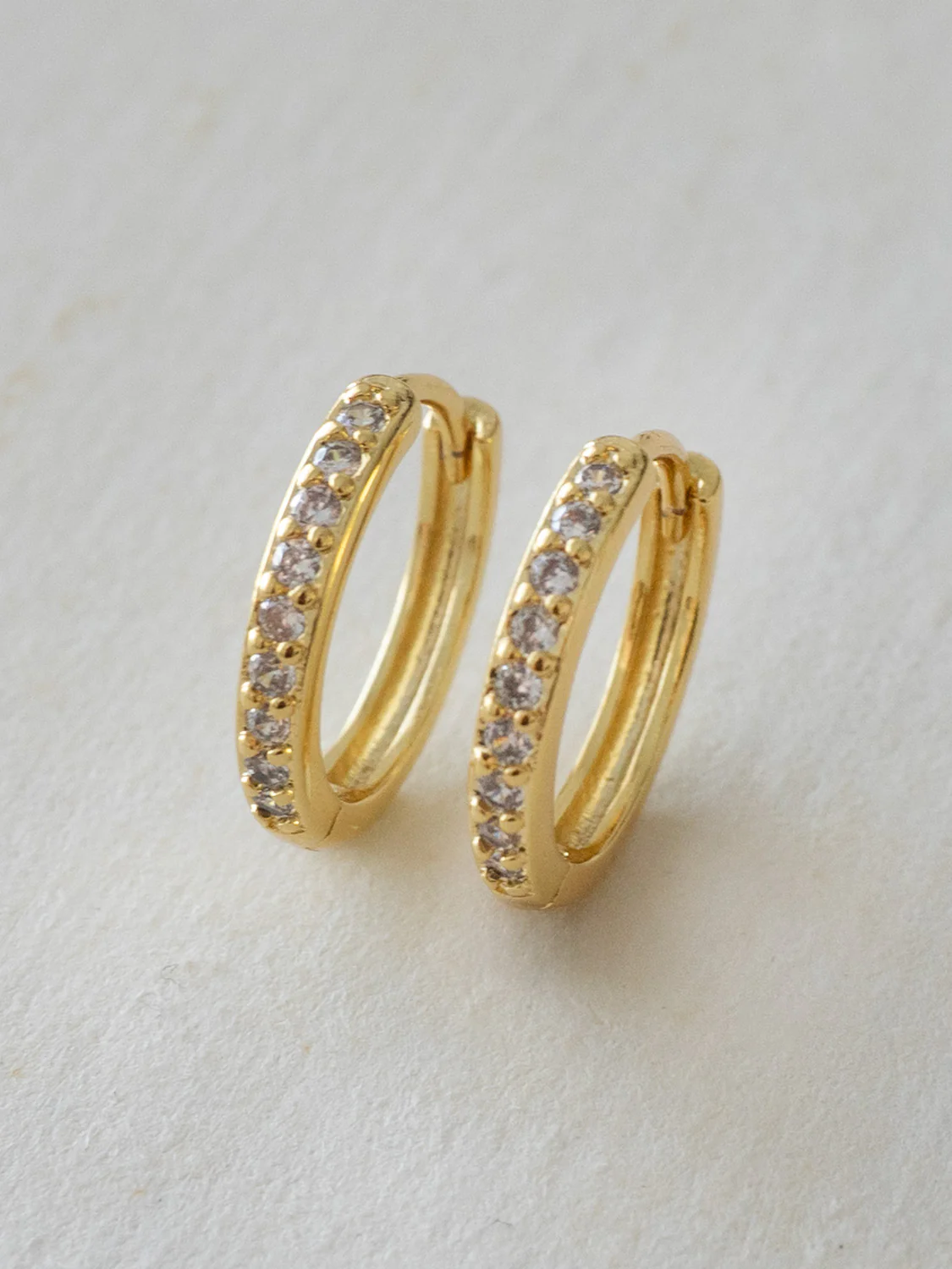 Classic Pave Huggies, S925 - Gold (1.6cm) - Image 2
