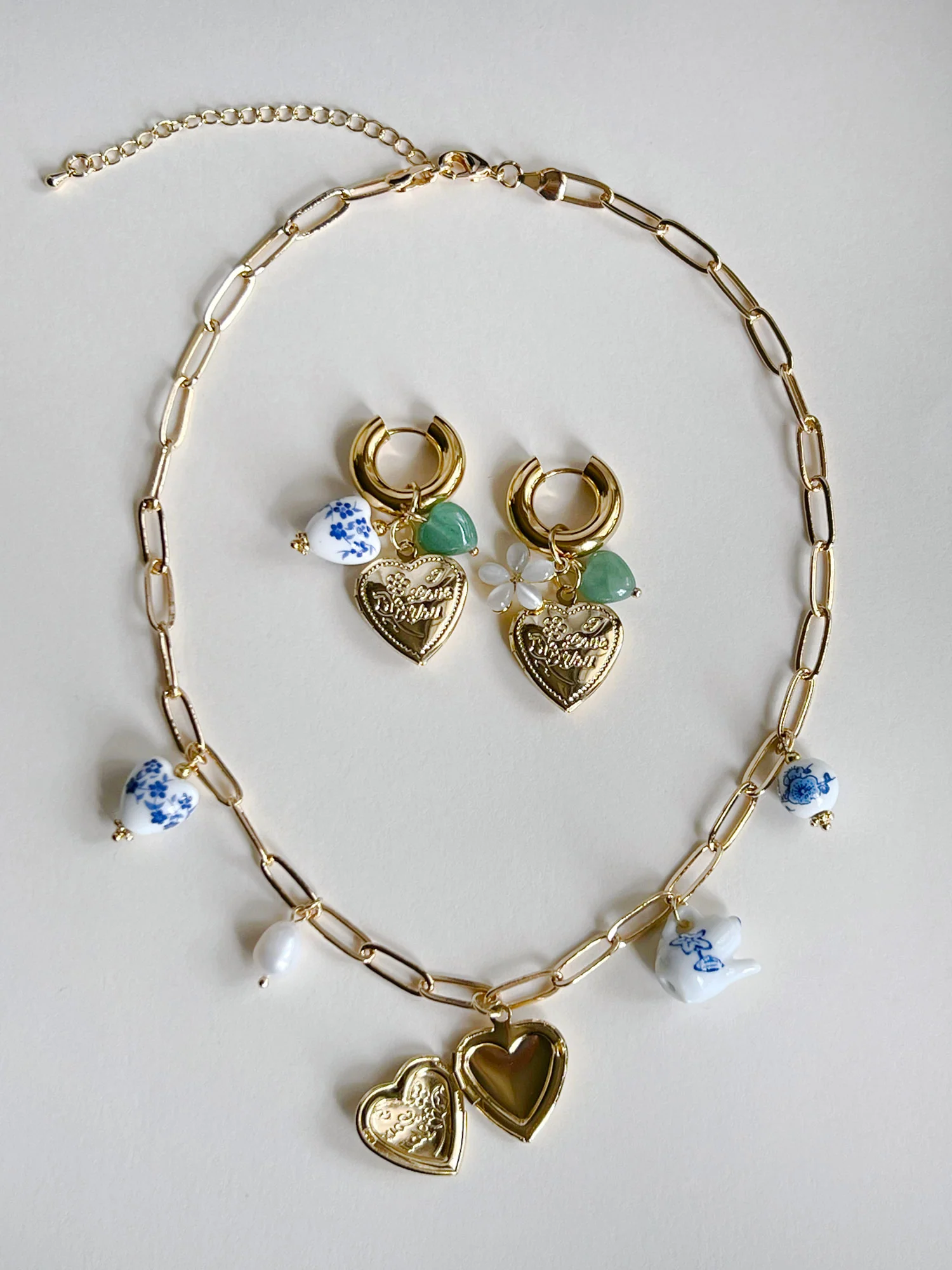 Eclectic Charm Necklace - Gold Jumbo Heart Locket - Image 5