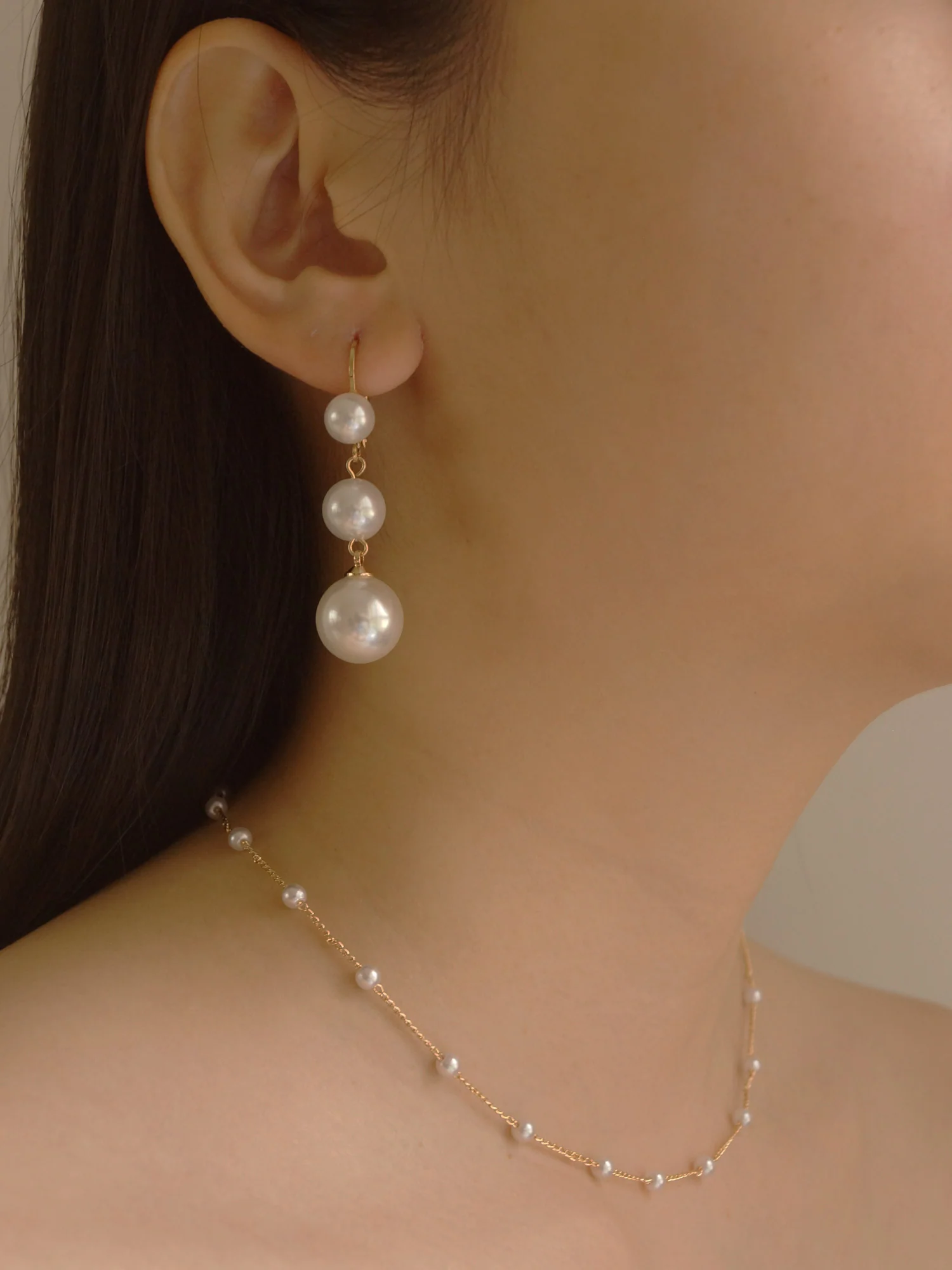 EDRIE Pearl Necklace - Image 3