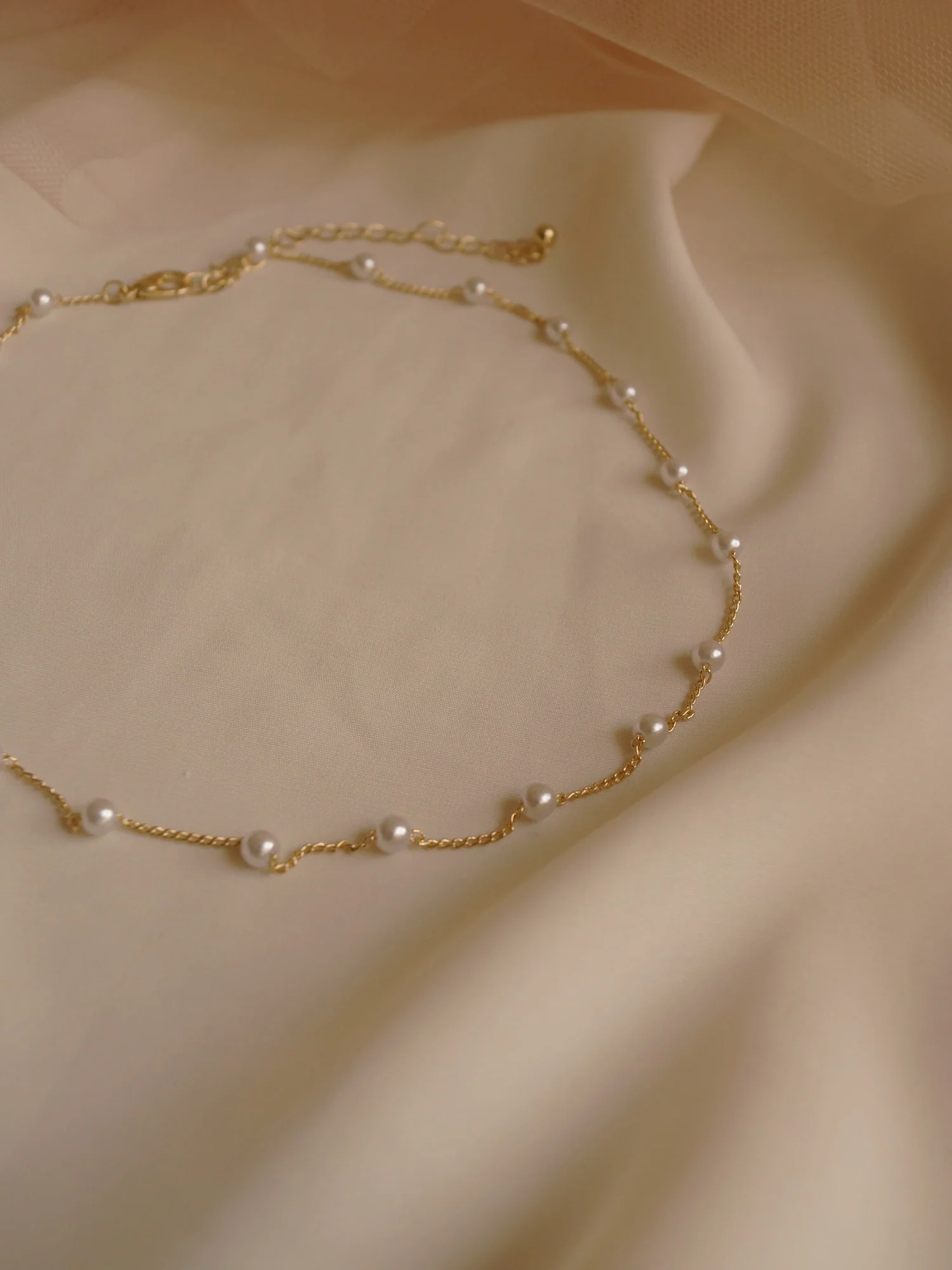 EDRIE Pearl Necklace - Image 4