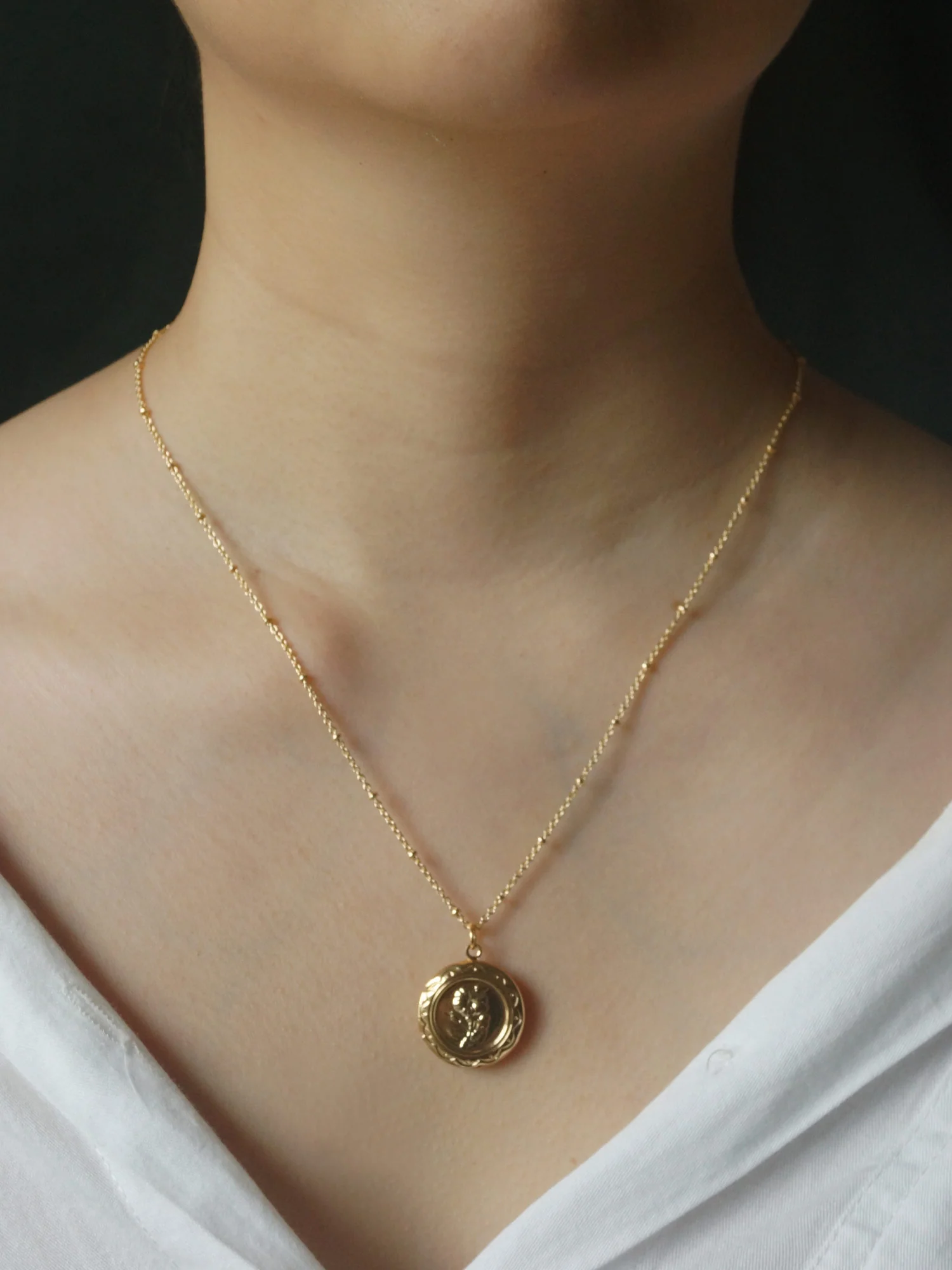 Flower Locket Necklace *14K Gold-plated - Image 8