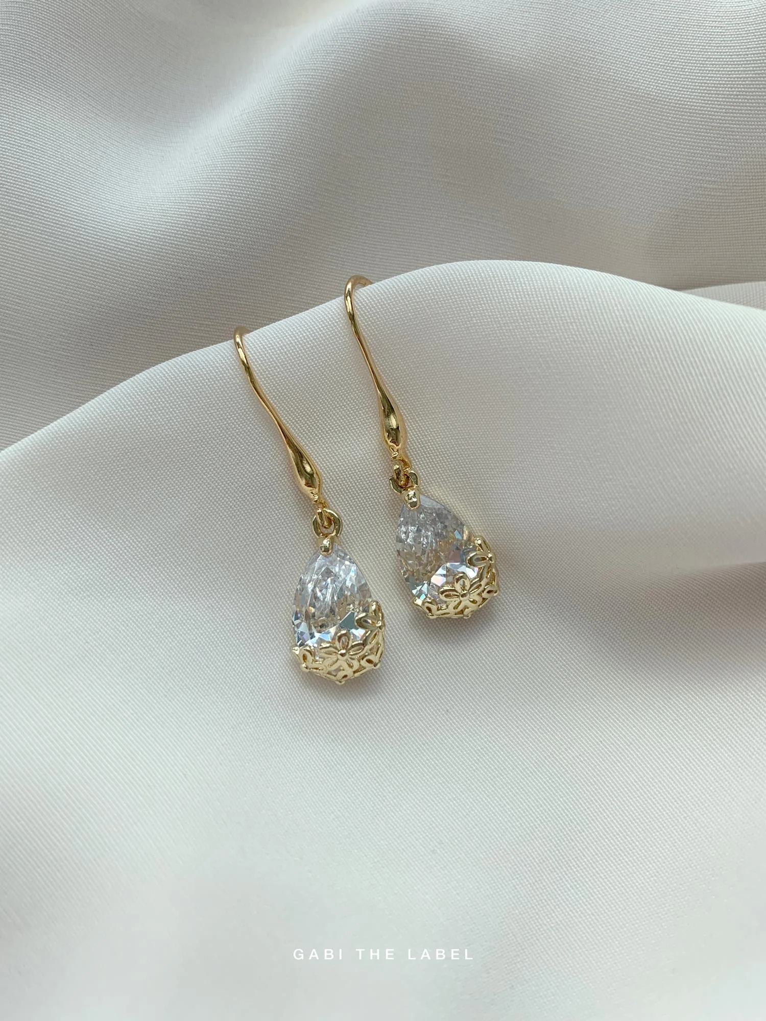 Freyja Drop Earrings