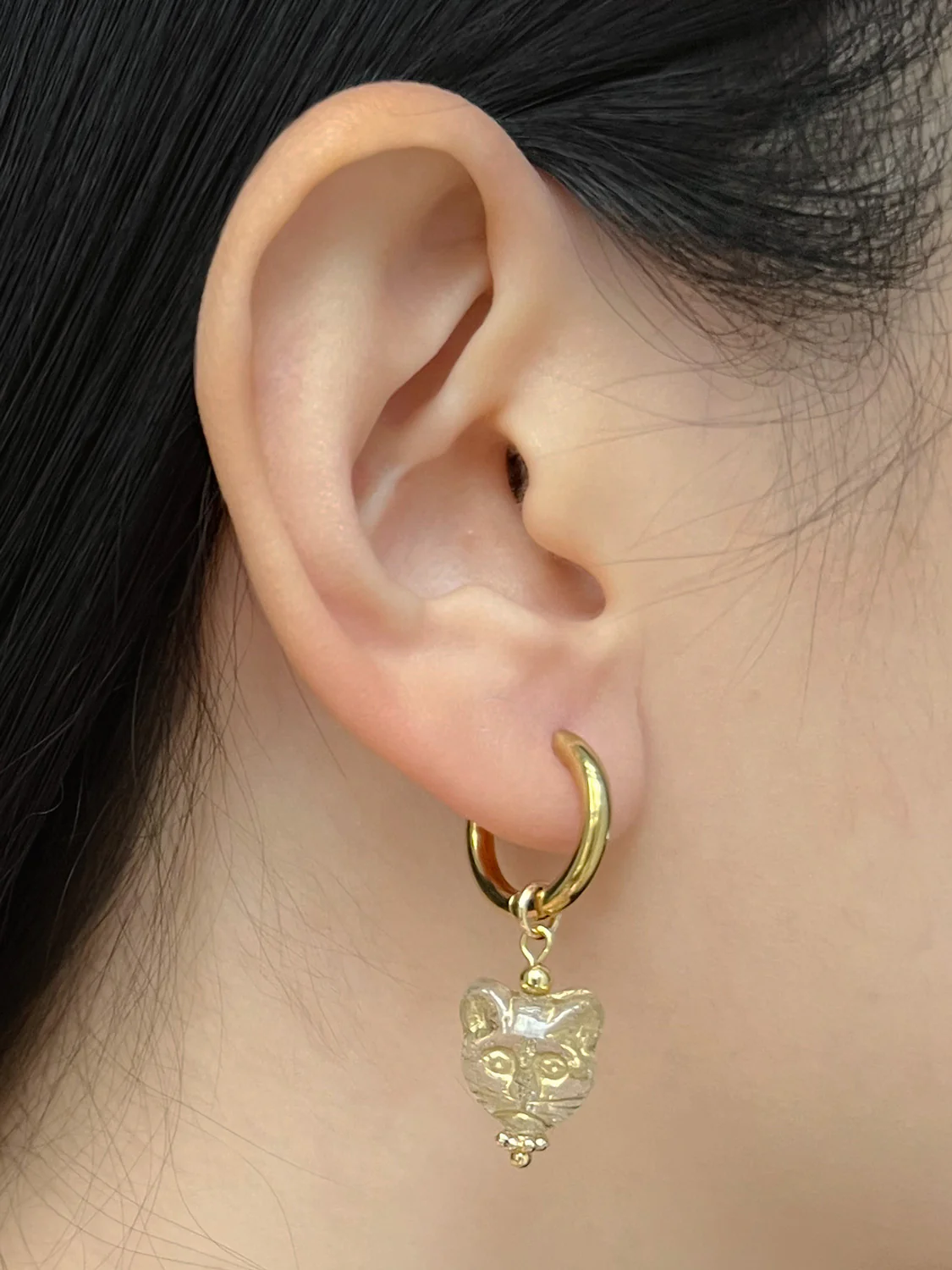 Glass Carved Cat Hoops - Clear - Image 3