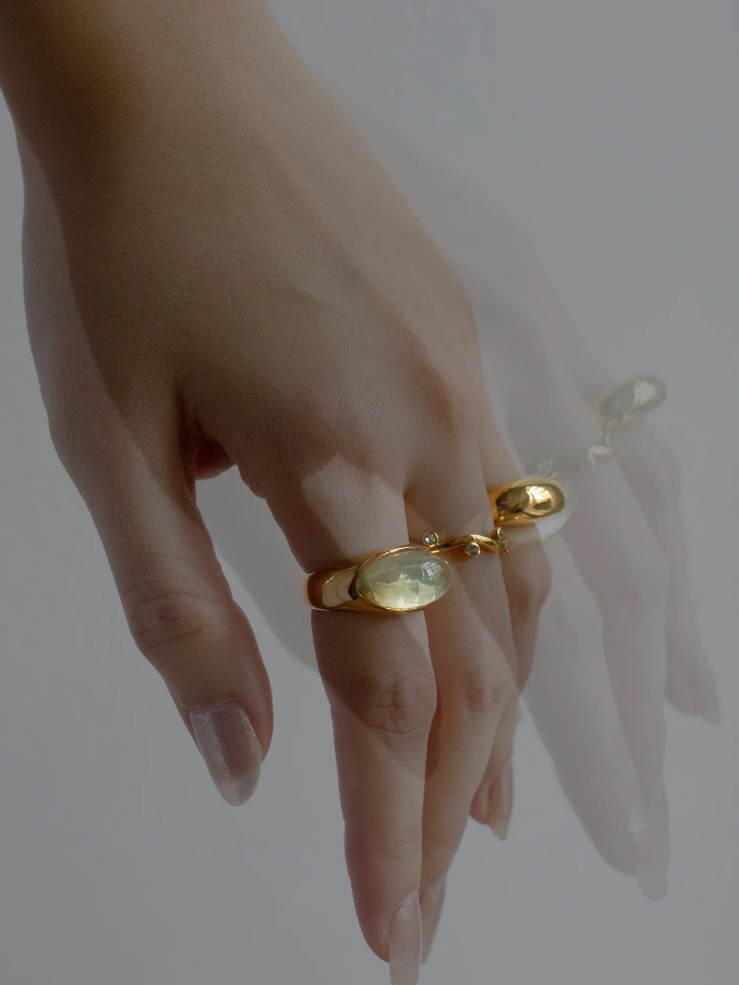Gold Lucite Ring - Elixir - Image 2
