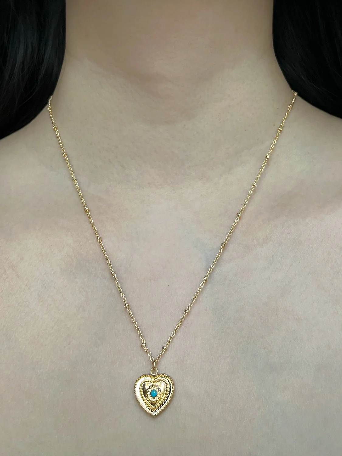 Heart of Stone Necklace - Blue - Image 4