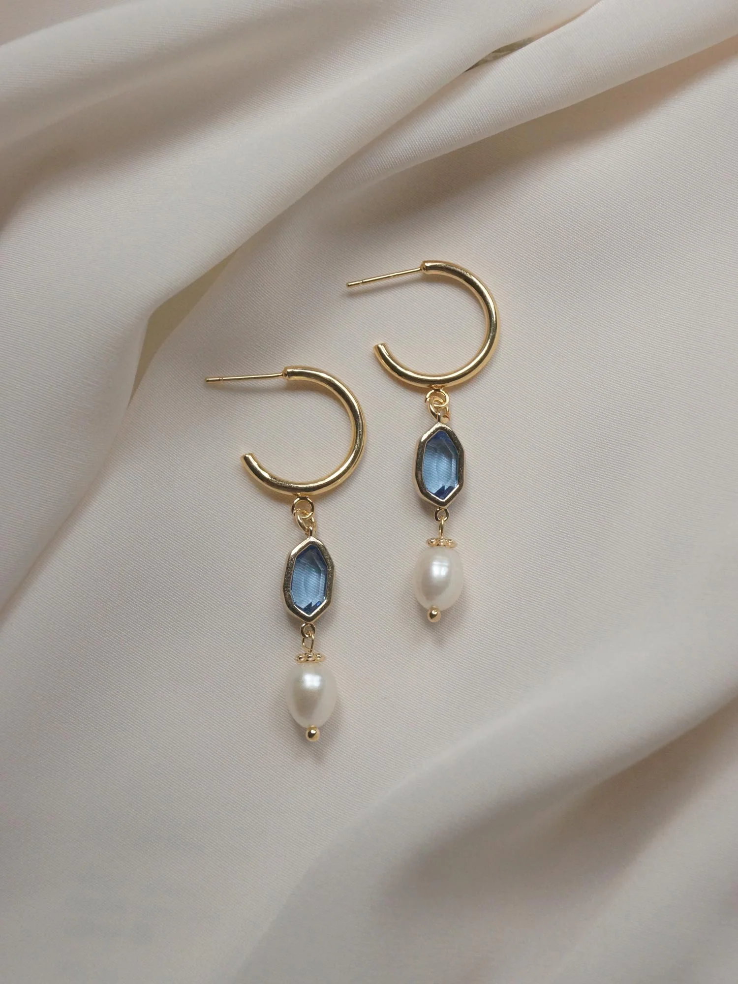 Hildur Earrings - Cornflower Blue - Image 3
