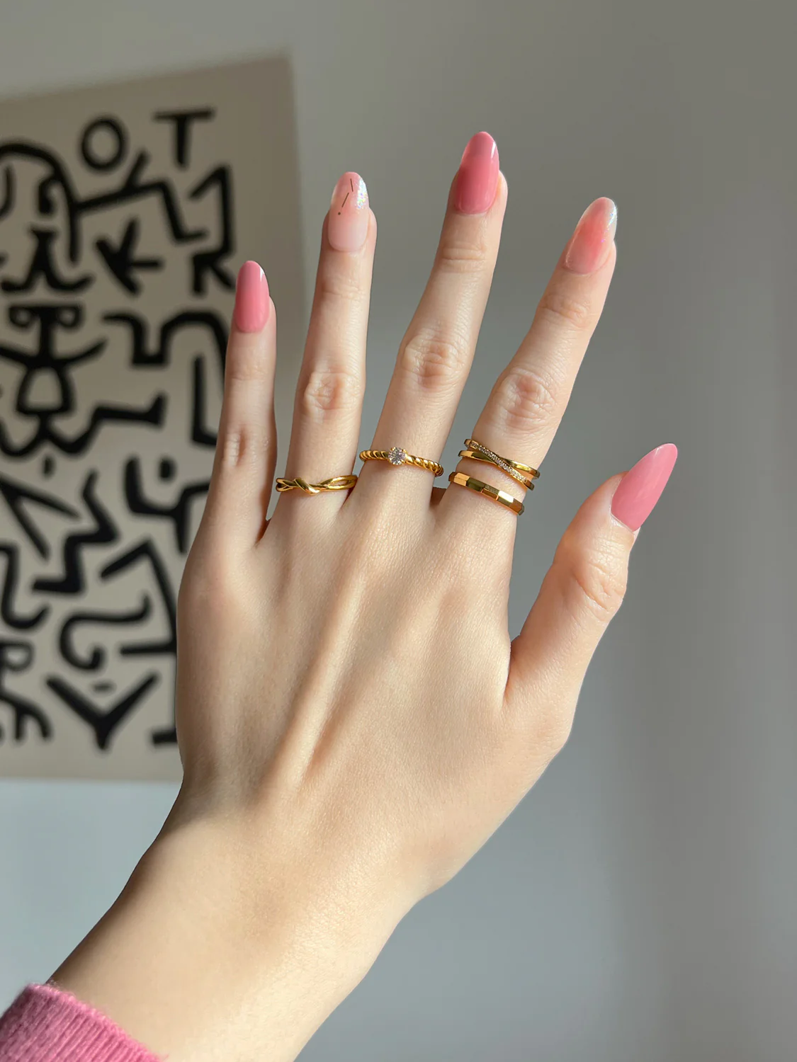 Solo Diamond Twist Ring, Stainless Steel - Gold - Image 7