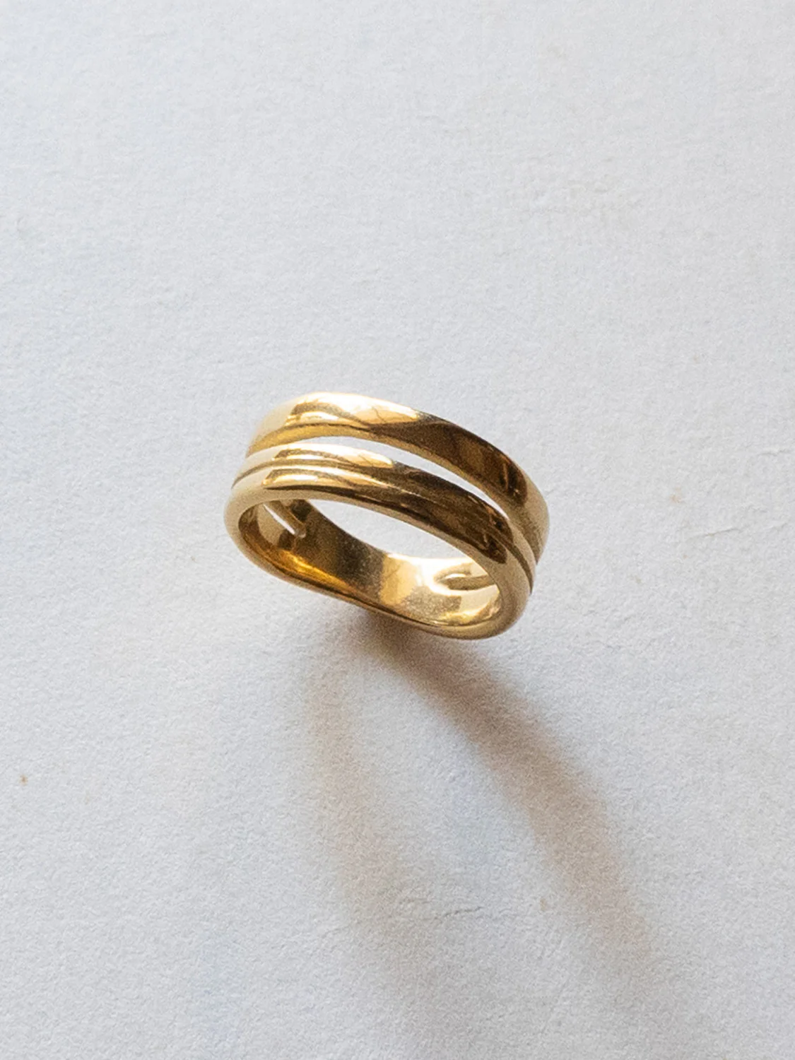 Intertwined Ring - Gold
