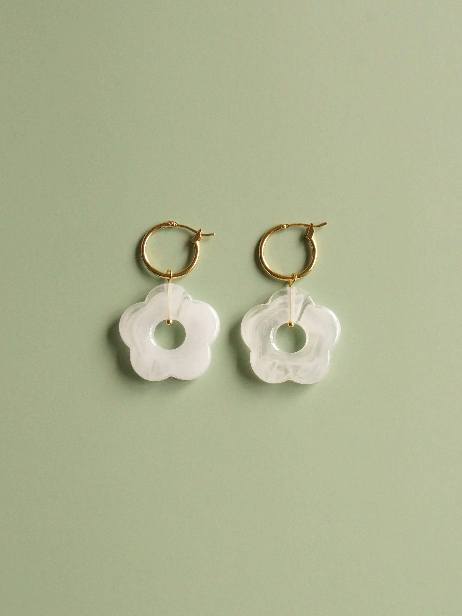 Little Flower Hoops - Marbled Oat *18K Gold-plated - Image 4