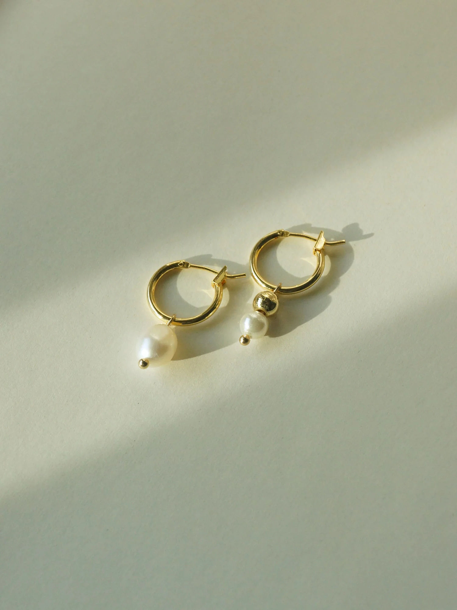 Little Pearls Mismatched Hoops - Image 4