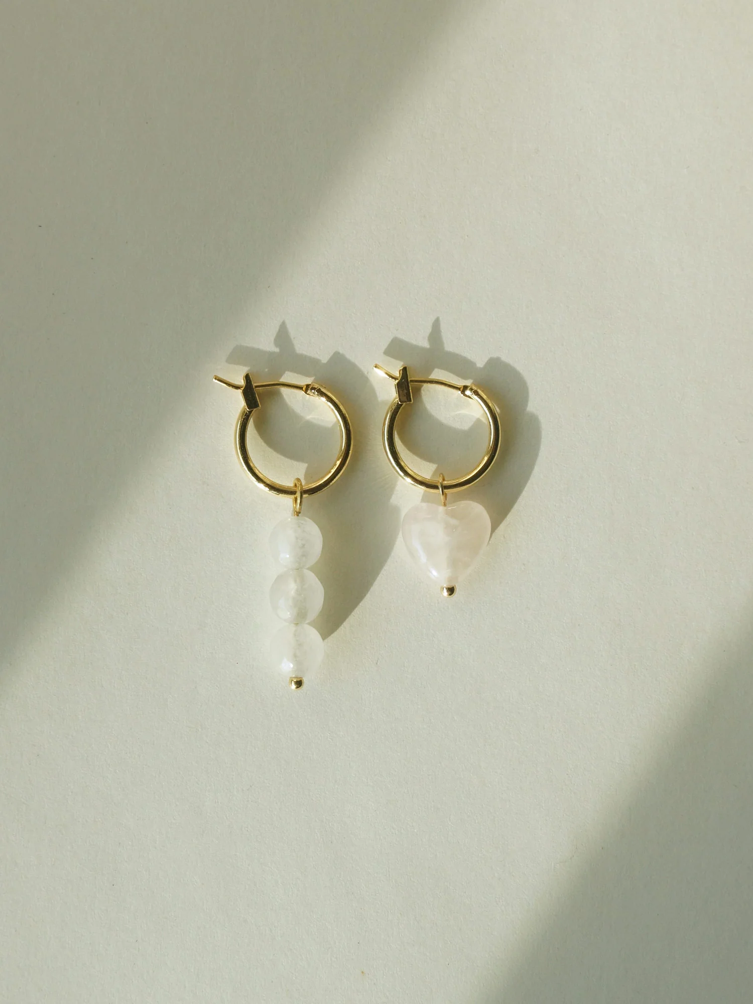 Little Stone Heart Mismatched Hoops - Pink/White - Image 4