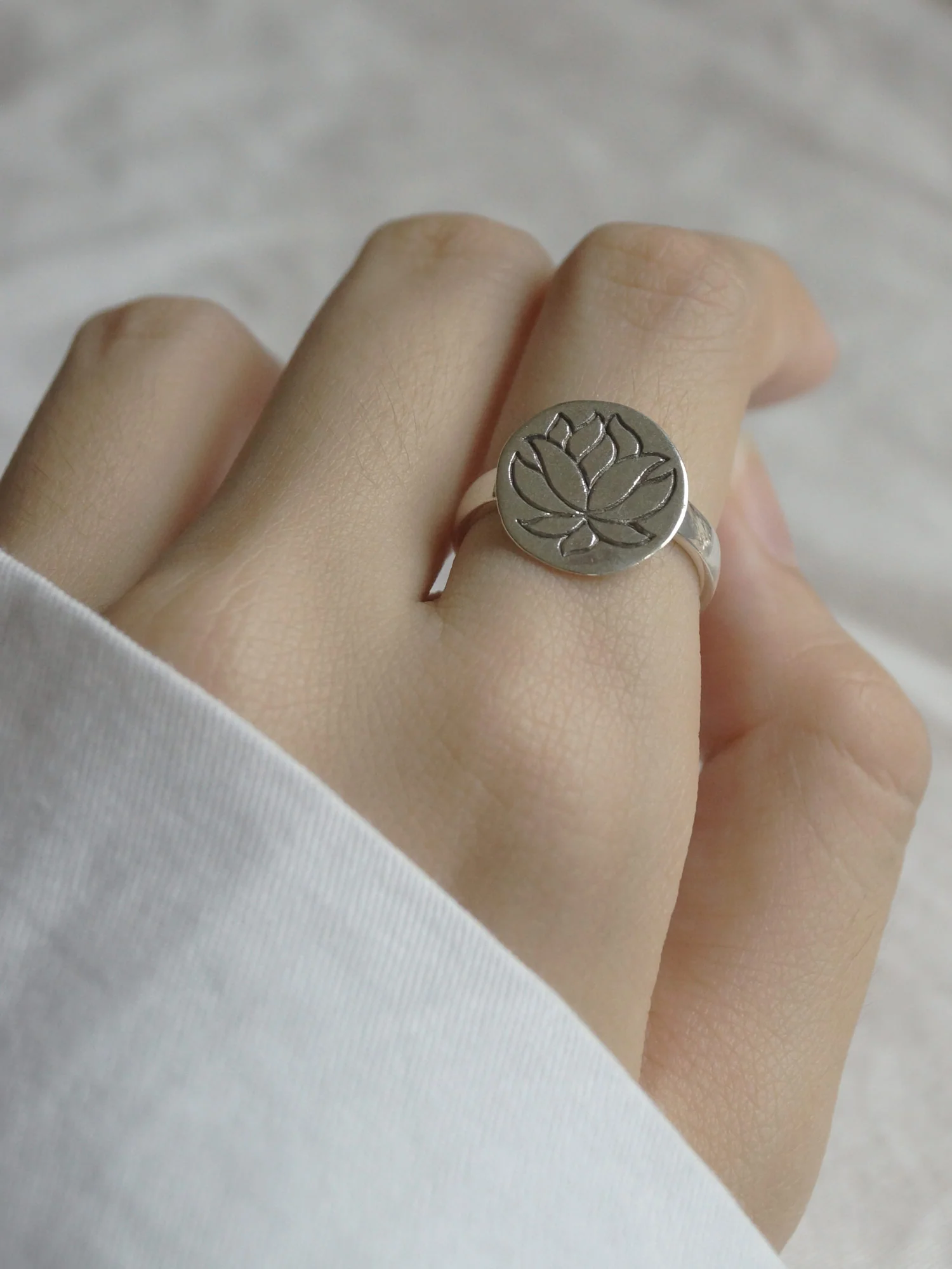 LOTUS Pendant Ring // GABI EXCLUSIVE - Image 5