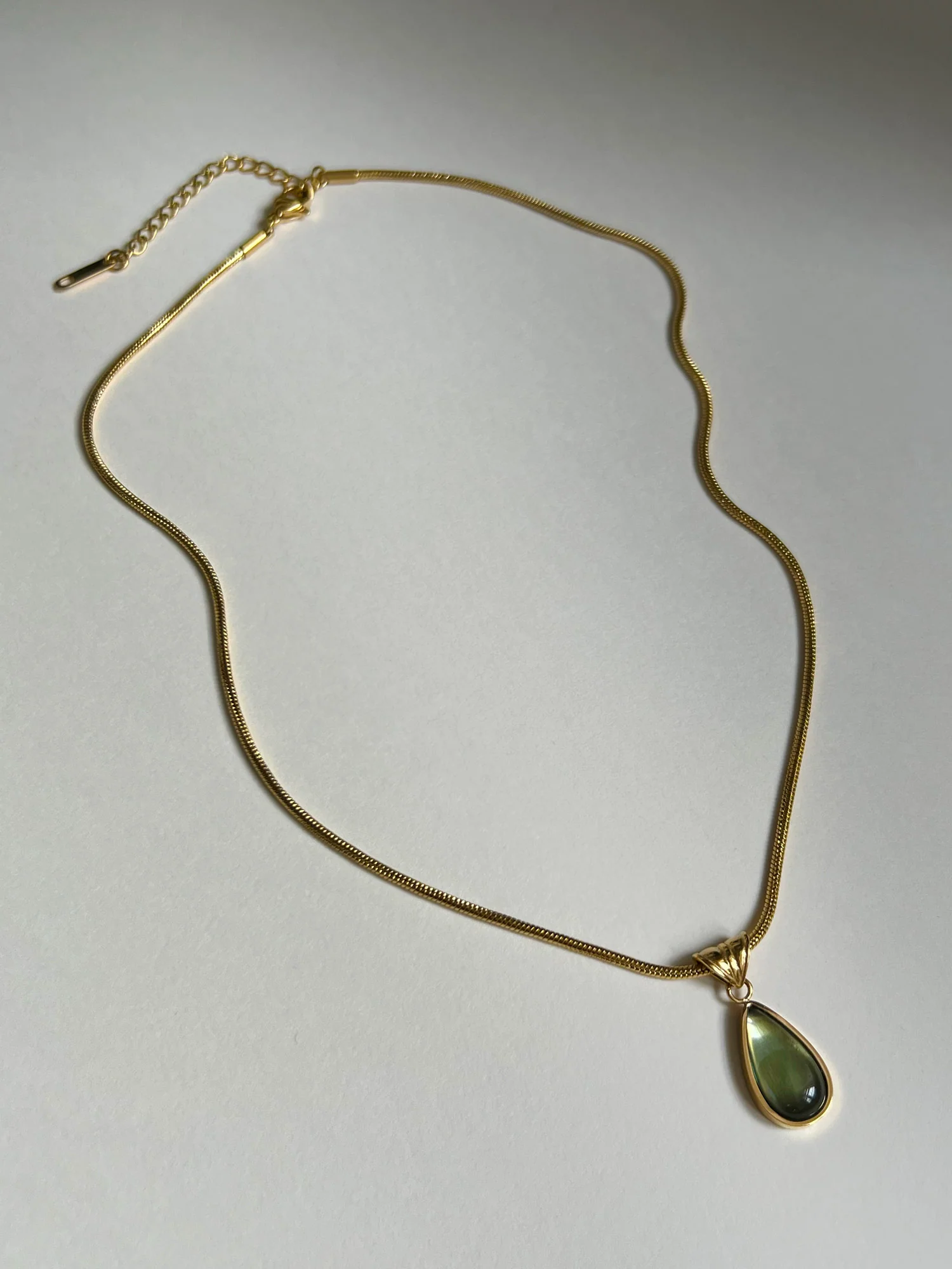 Mermaid Teardrop Gold Necklace - Green - Image 3