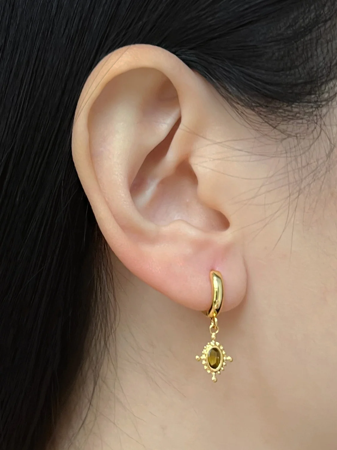 Metamorphic Tiger Eye Huggies - Image 2