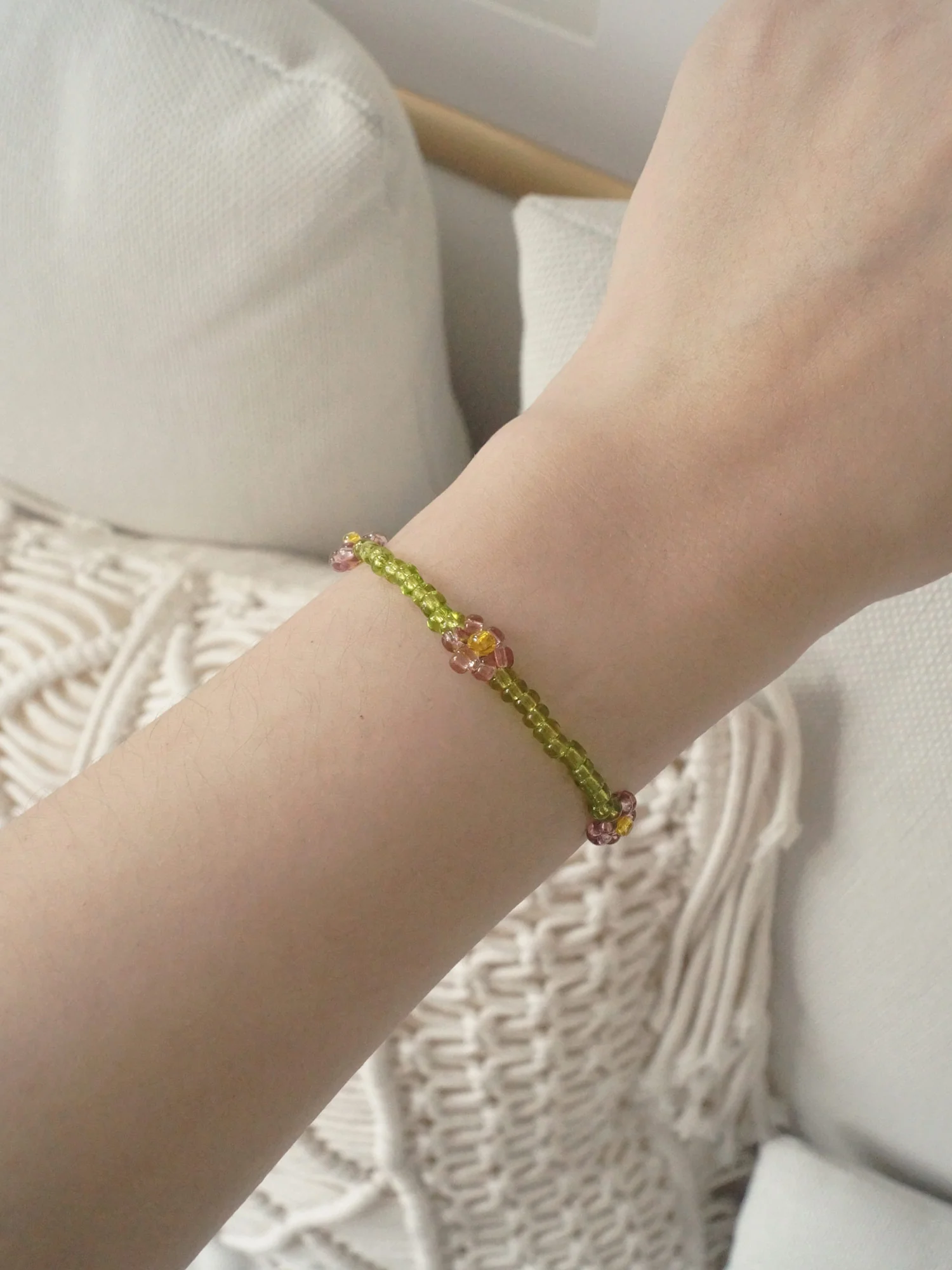 Olive & Purple Flower Beaded Bracelet - Image 4