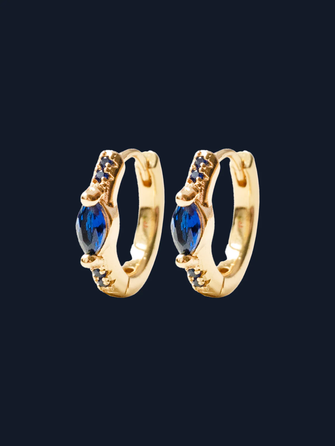 Oval Gemstone Huggies, S925 - Royal Blue, Gold - Image 4