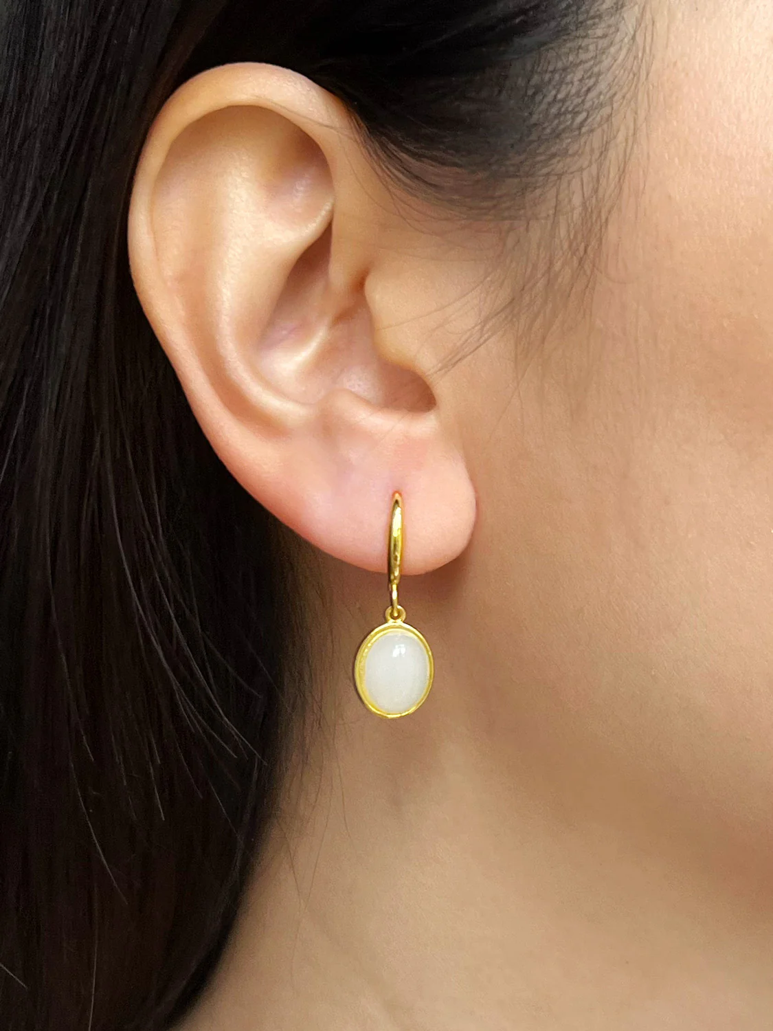 Oval Jade Dangle Earrings - White - Image 2