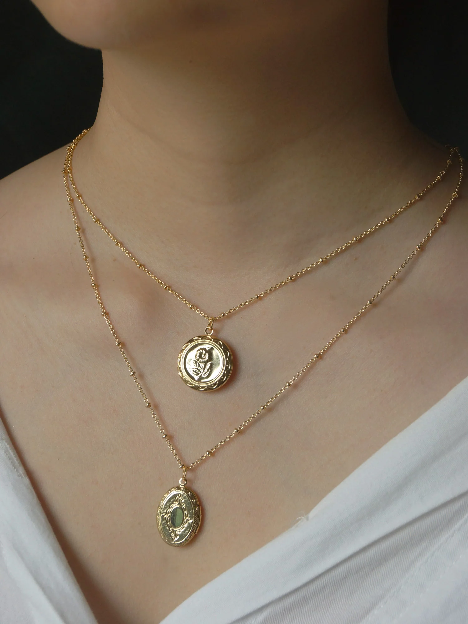 Oval Locket Necklace - Image 12