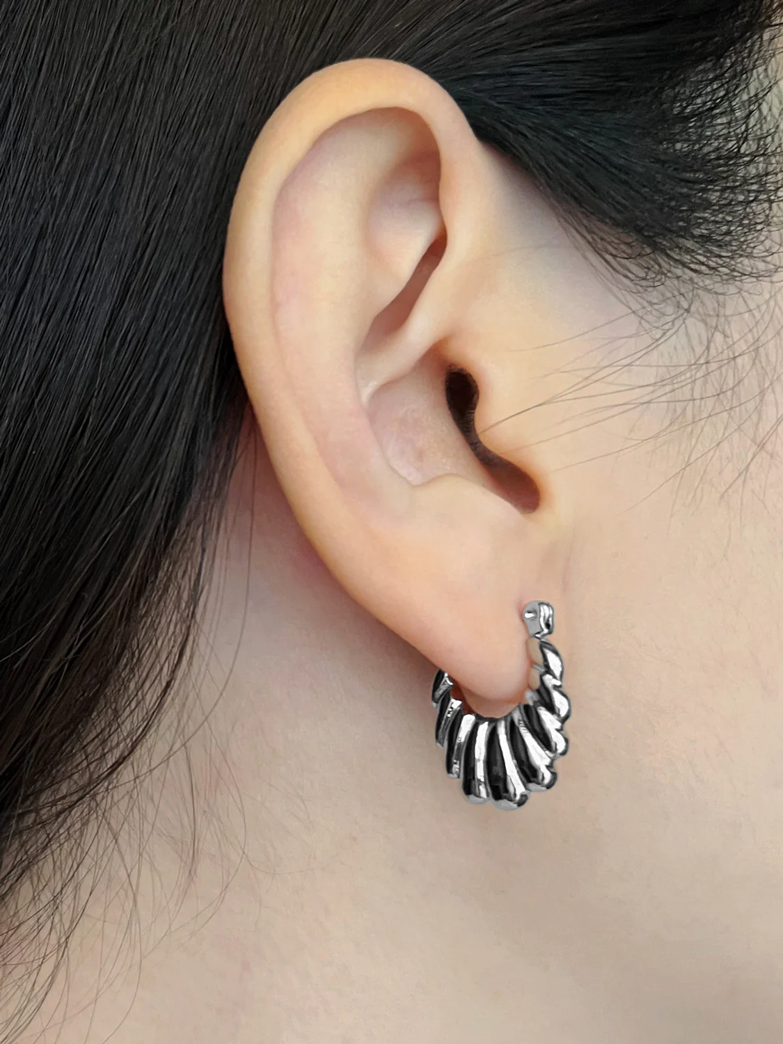 Petal Hoops - Stainless Steel, Silver - Image 4