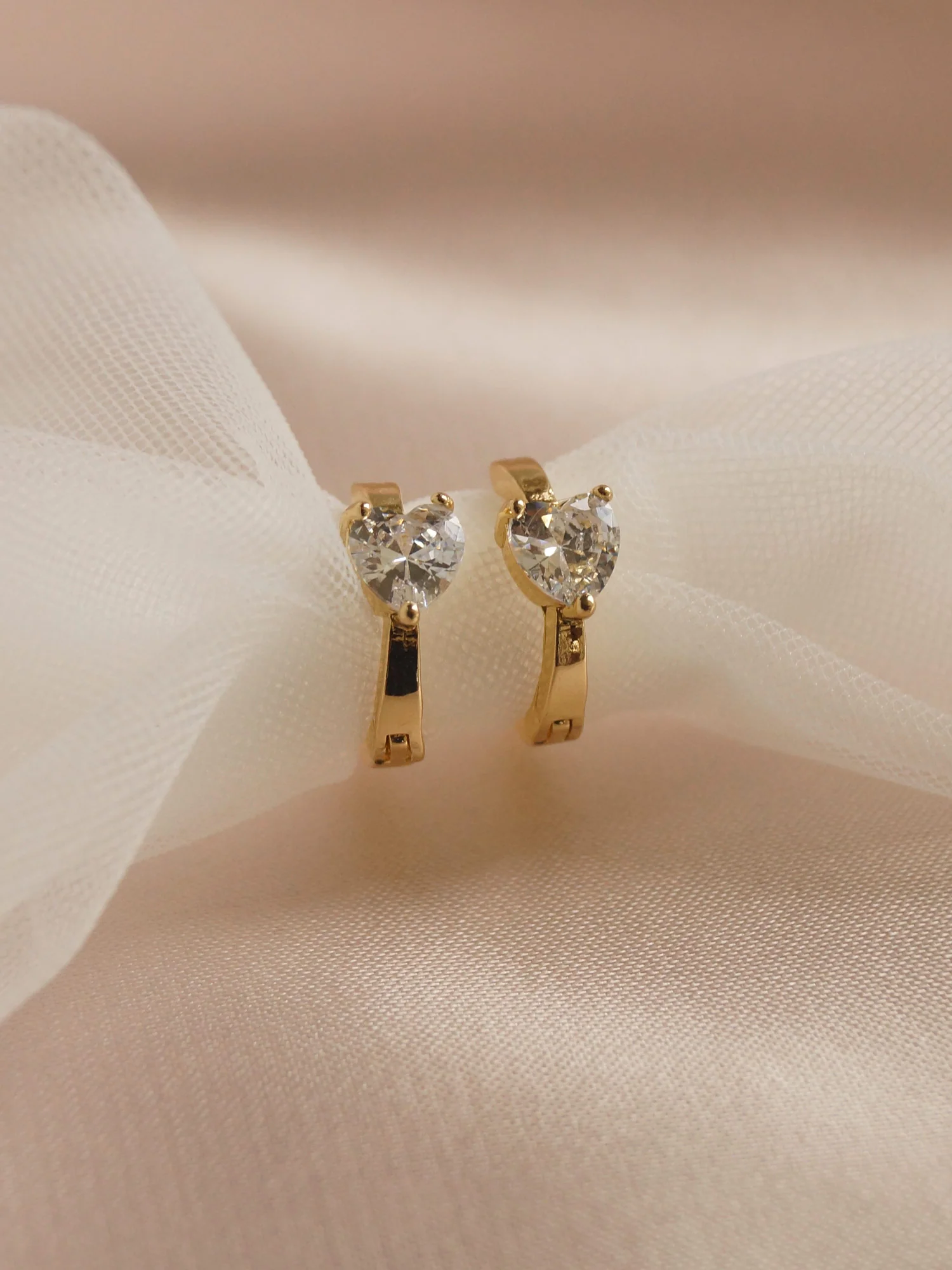 POPPY Huggies - Clear *Gold-plated - Image 4