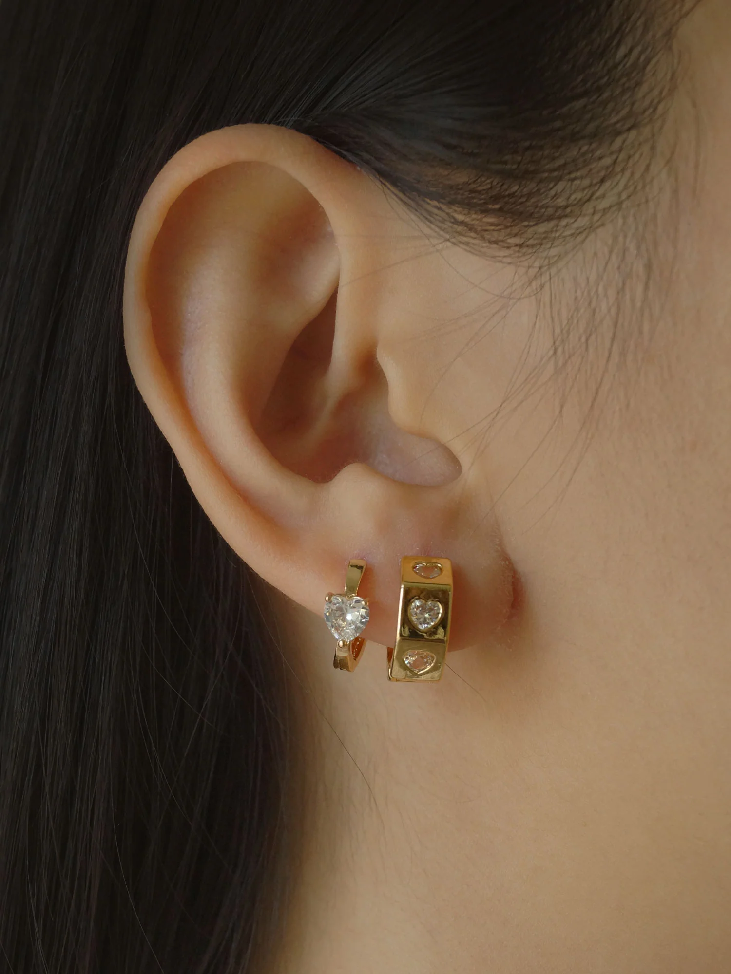 POPPY Huggies - Clear *Gold-plated - Image 7