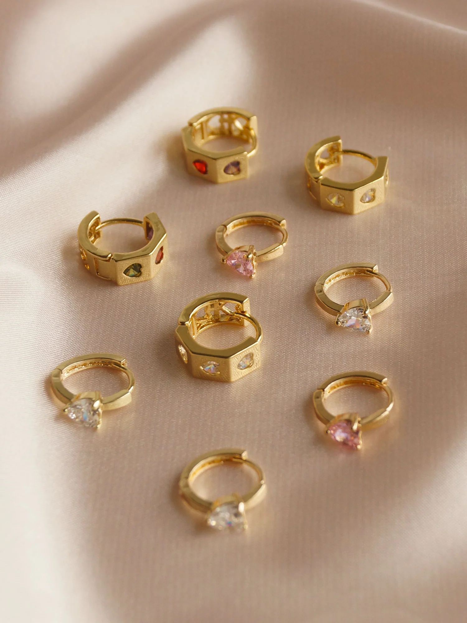 POPPY Huggies - Clear *Gold-plated - Image 9