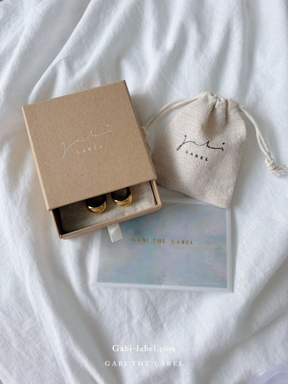 Signet Ring with Rectangular Gem - Emerald Green - Image 5