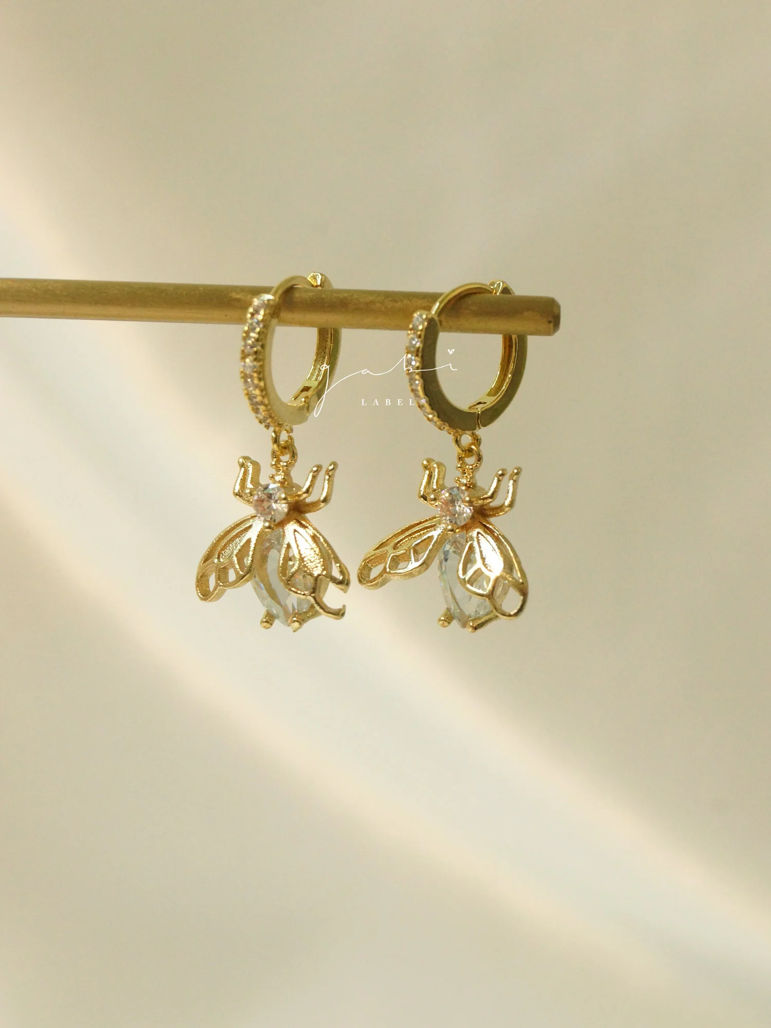 Sparkle Bug Huggies *18K Gold-plated - Image 3