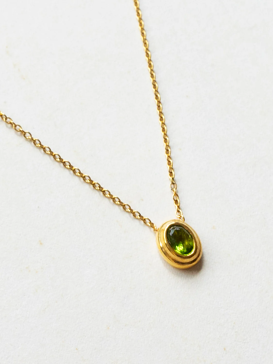 Stainless Steel Necklace With Oval Gemstone - Apple Green - Image 3