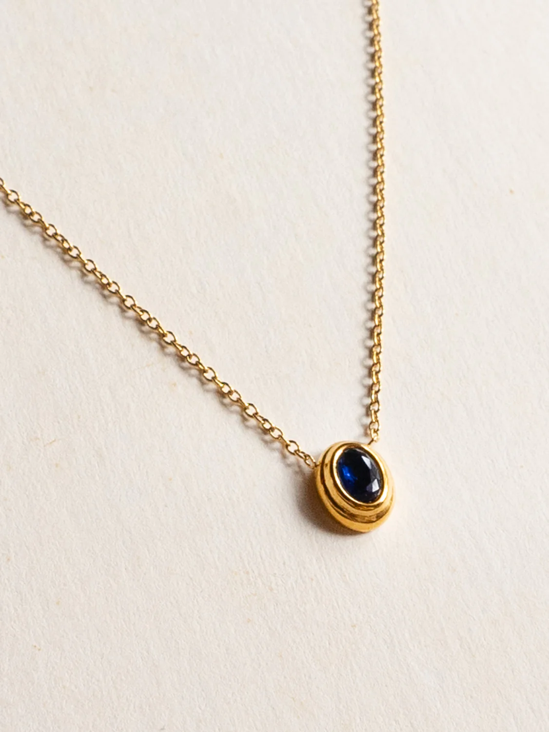 Stainless Steel Necklace With Oval Gemstone - Royal Blue - Image 2