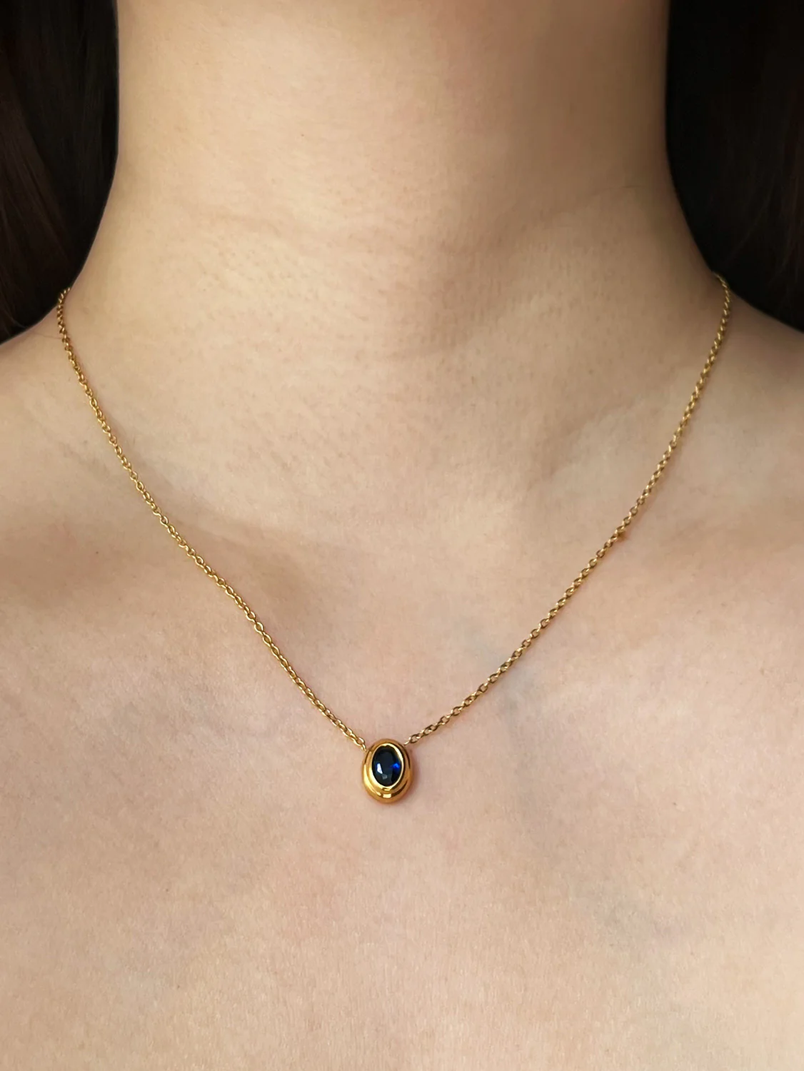 Stainless Steel Necklace With Oval Gemstone - Royal Blue - Image 3