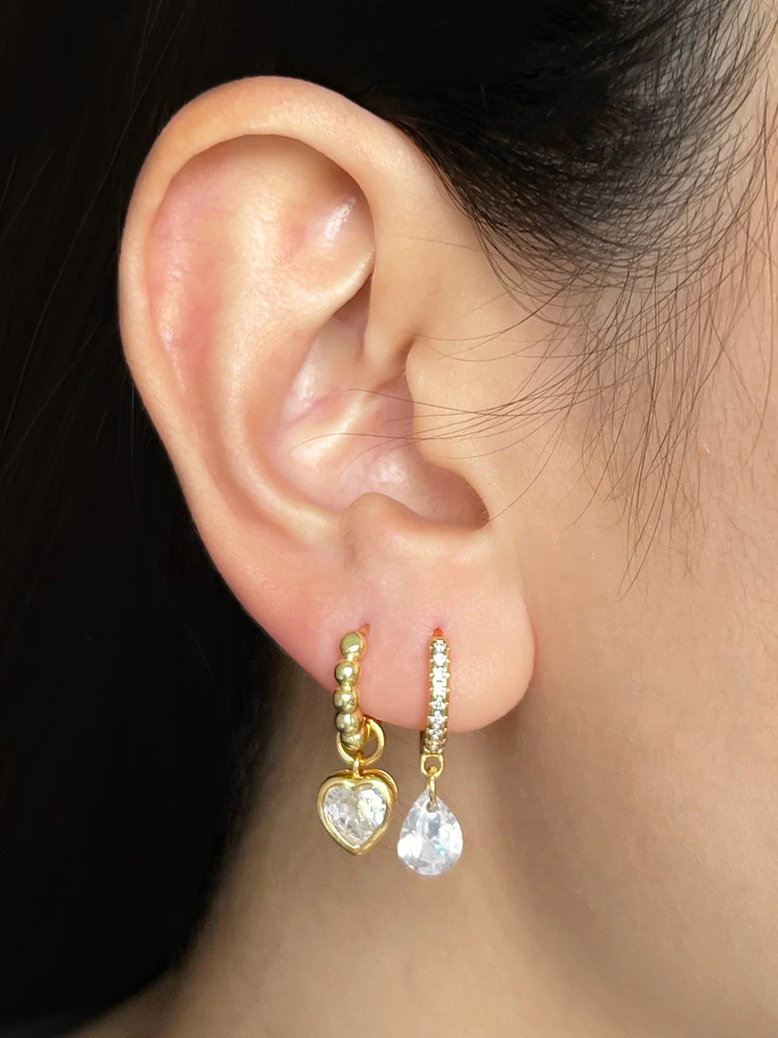 Boba Huggies with Heart Gemstone, S925 - Clear, Gold - Image 3
