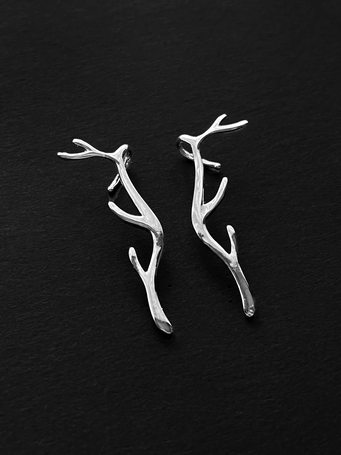 The Elk’s Antlers Earrings - Silver - Image 4