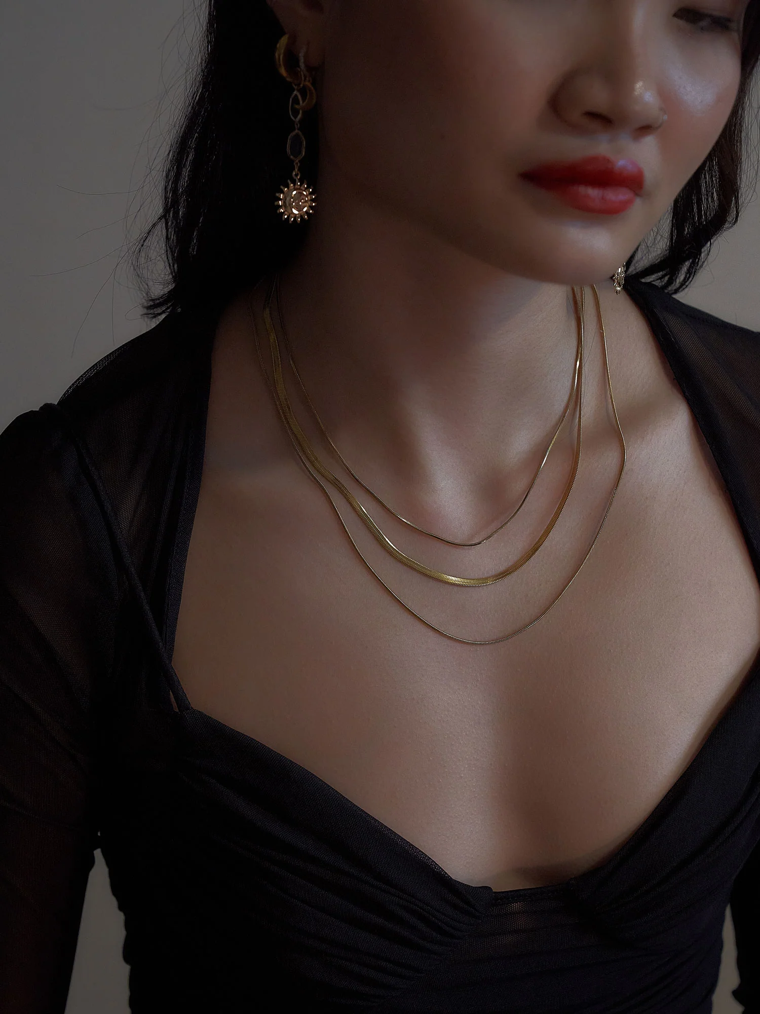 Tri-layered Snake Chain Necklace - Image 3