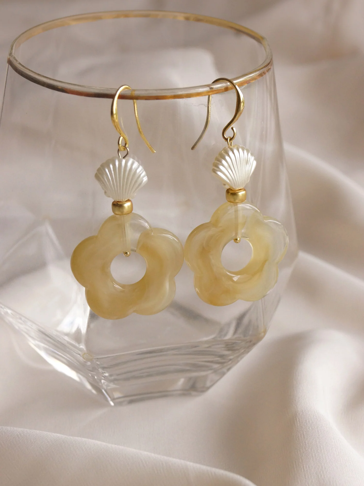 Vintage Lolita Earrings - Short - Image 5